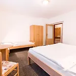 格拉迪欧酒店 酒店