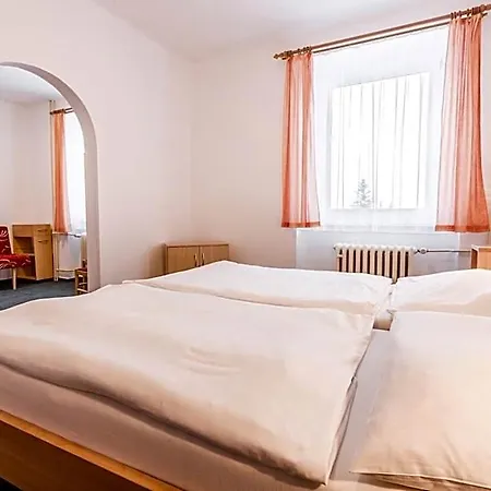 Hotell Gradl 3*