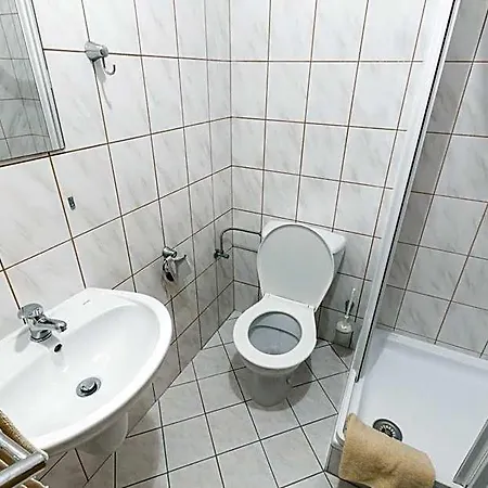 Gradl Hotell 3*